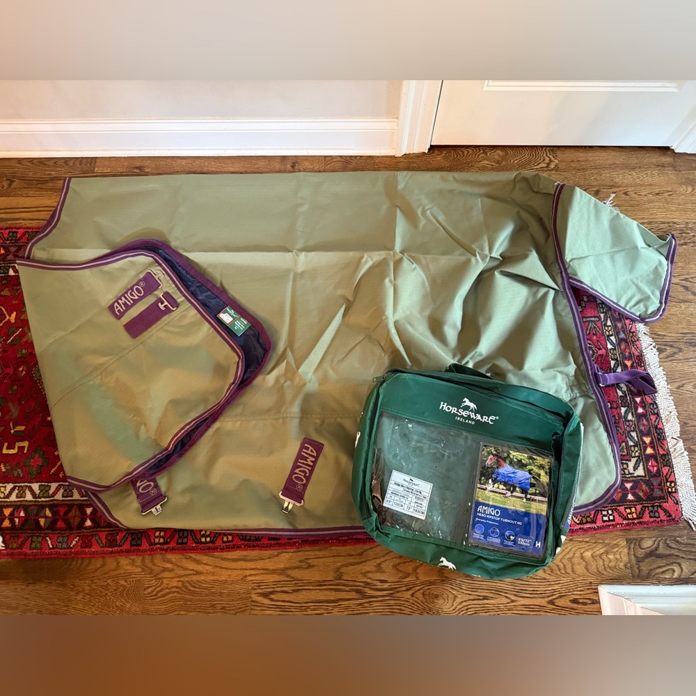 NWT Amigo Horse Light turnout sheet